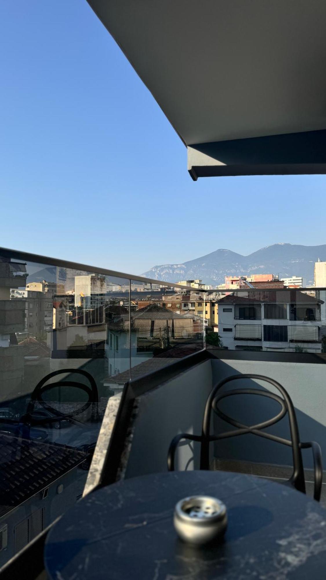 Apartamento Izi Boutique Tirana Exterior foto